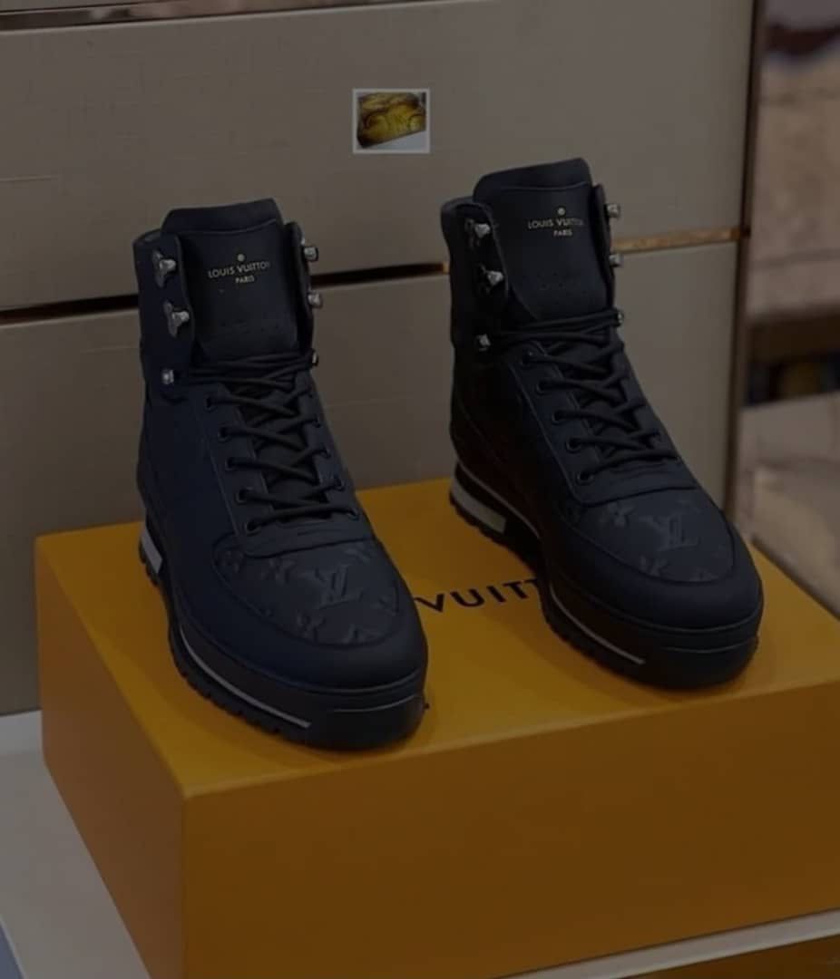 Luxury LV boots