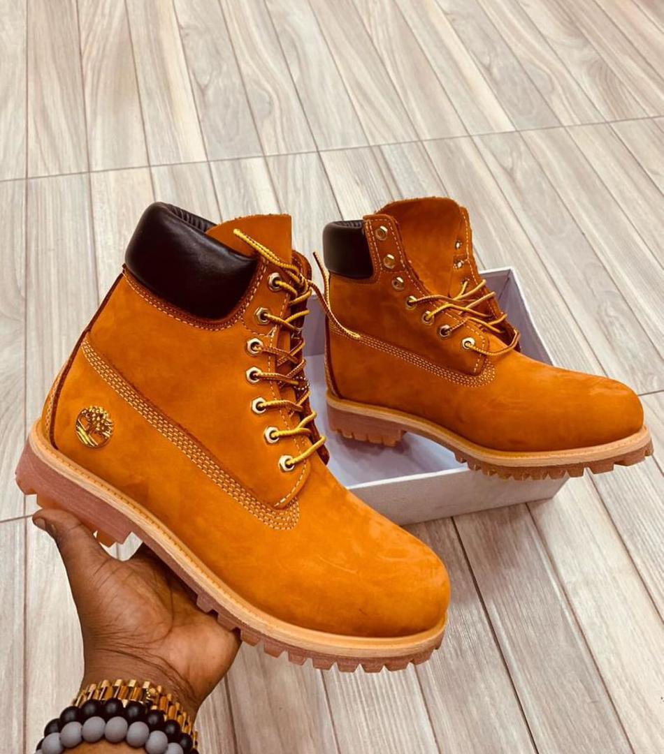 Timberland Classic 6–Inch Waterproof Boot