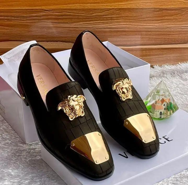 Cooperate Black Shoe