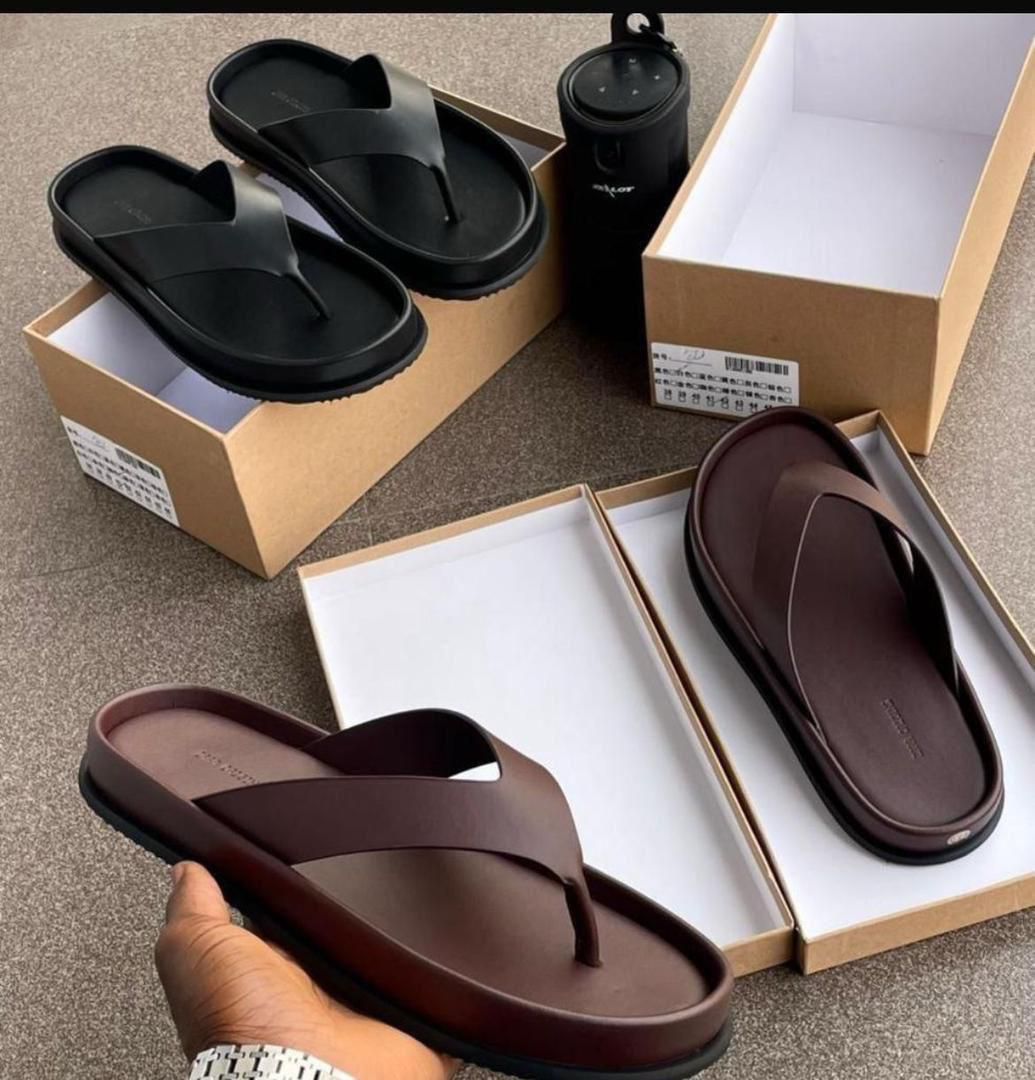 Zara Leather slide