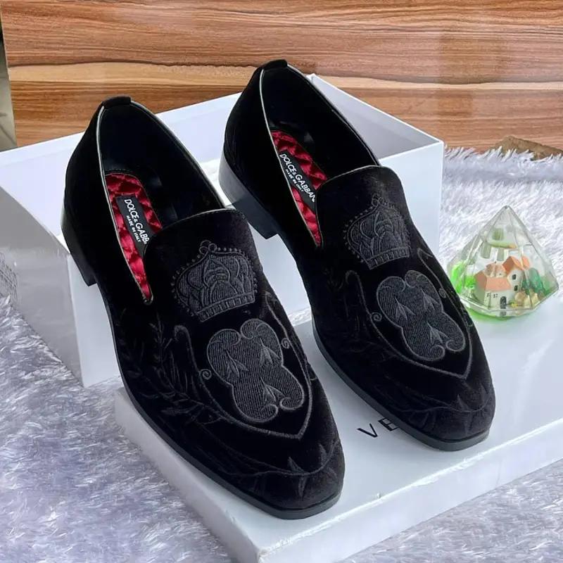 Dolce &amp; Gabbana  Black Crown Embroidered Loafers