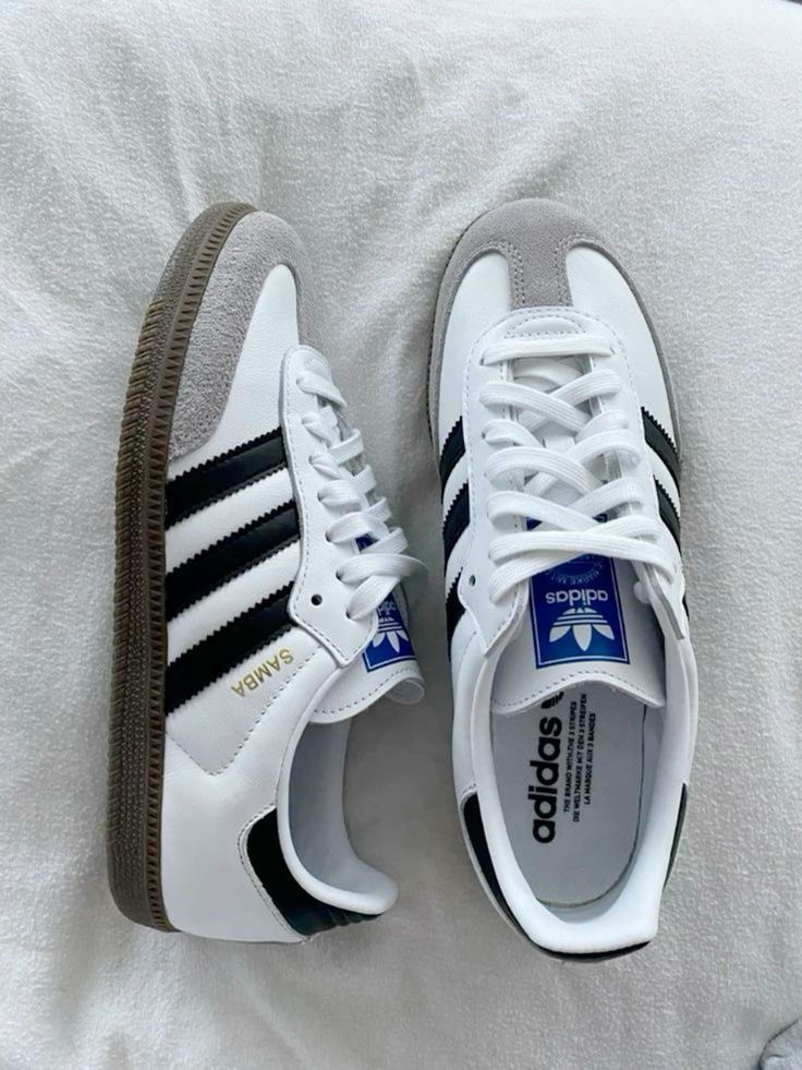 Adidas Samba OG-The Iconic Cloud White &amp; Core Black Classic