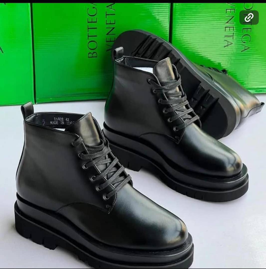 Black Luxury Bottega Veneta boot